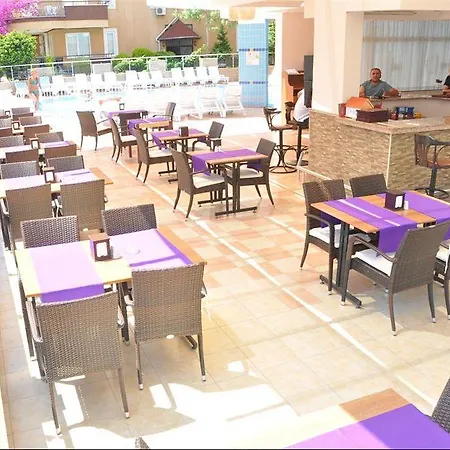 Albatros Aparthotel Daire *